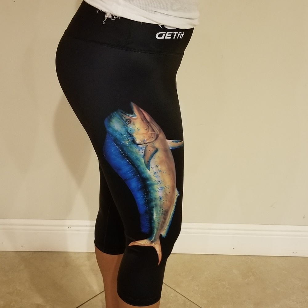 Mahi-mahi print leggings (capri length)